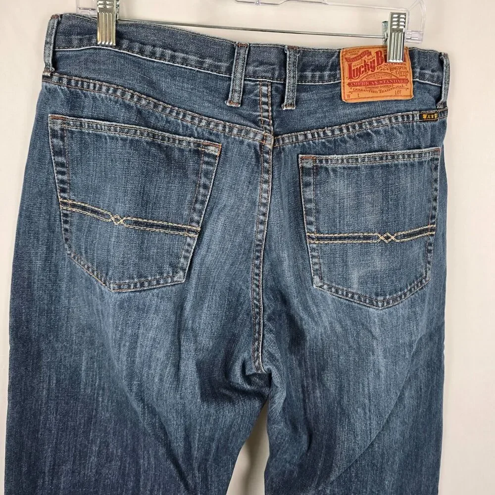 Lucky Brand Jeans Men's 36 x 30 Blue Medium Wash Regular Inseam Straight